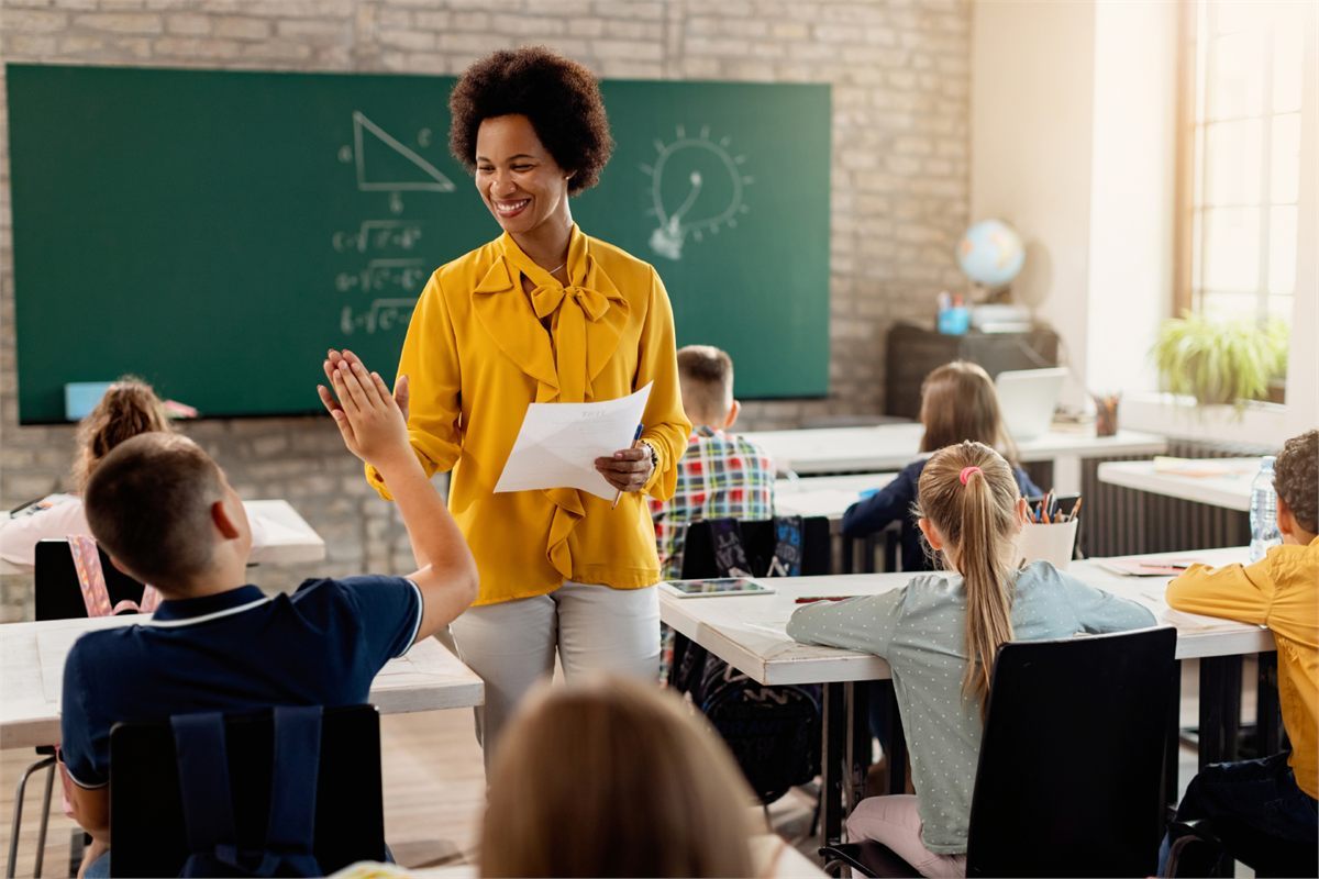 Você conhece o educador escolar de seus filhos?